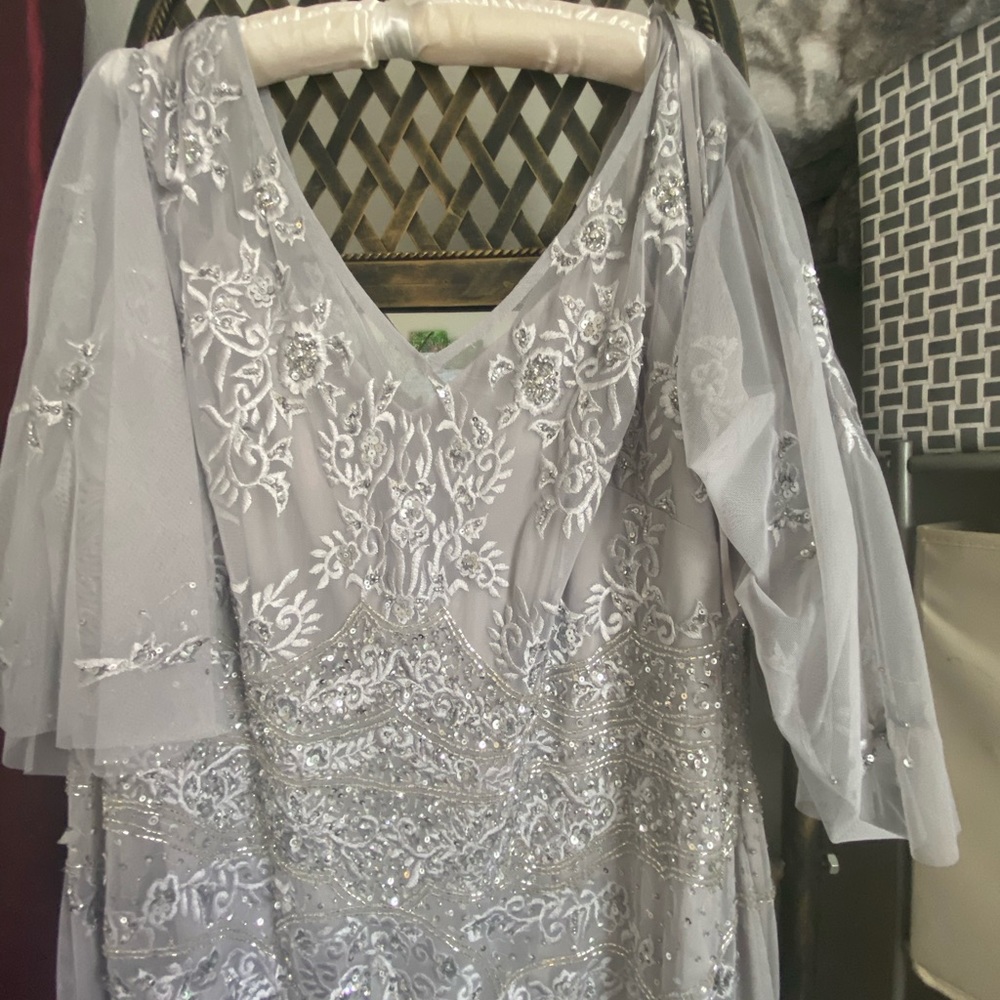 Adriana Papell sequence mother of the bride gown